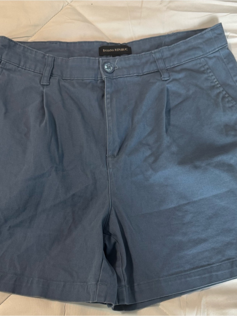Banana republic women’s Blue Cotton Shorts